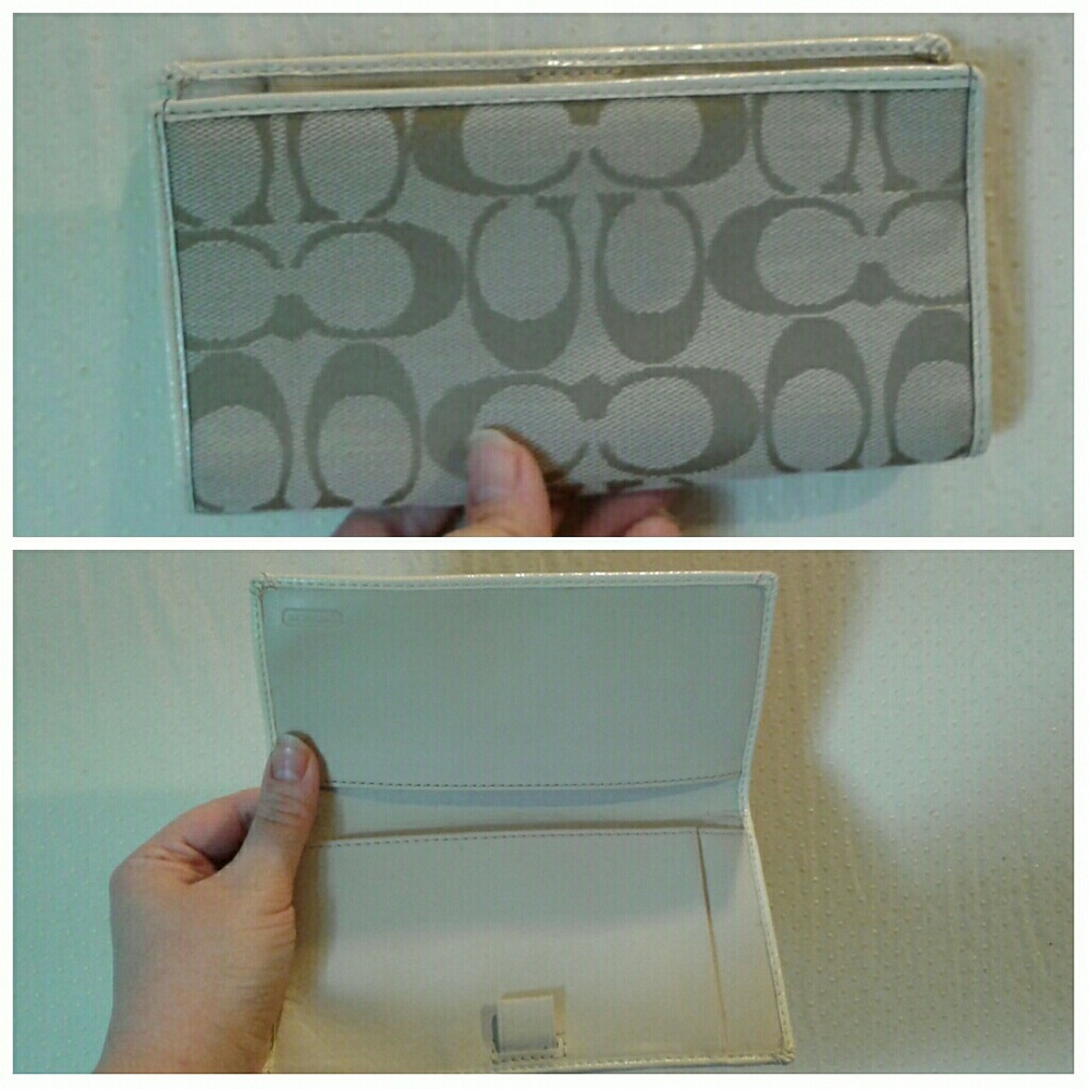 Coach authentic new slim folding wallet tan