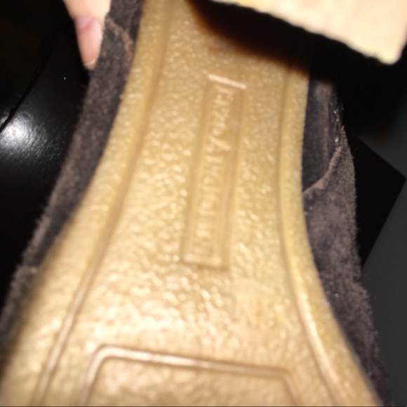 Brown suede Enzo Angiolini booties 6.5. Like new. - Picture 5 of 6