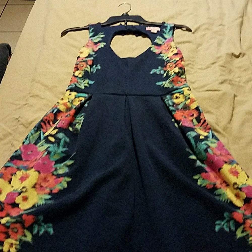 Casual short dress
