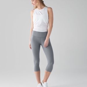 Lululemon Slate Gray Align Crop - Sz 6