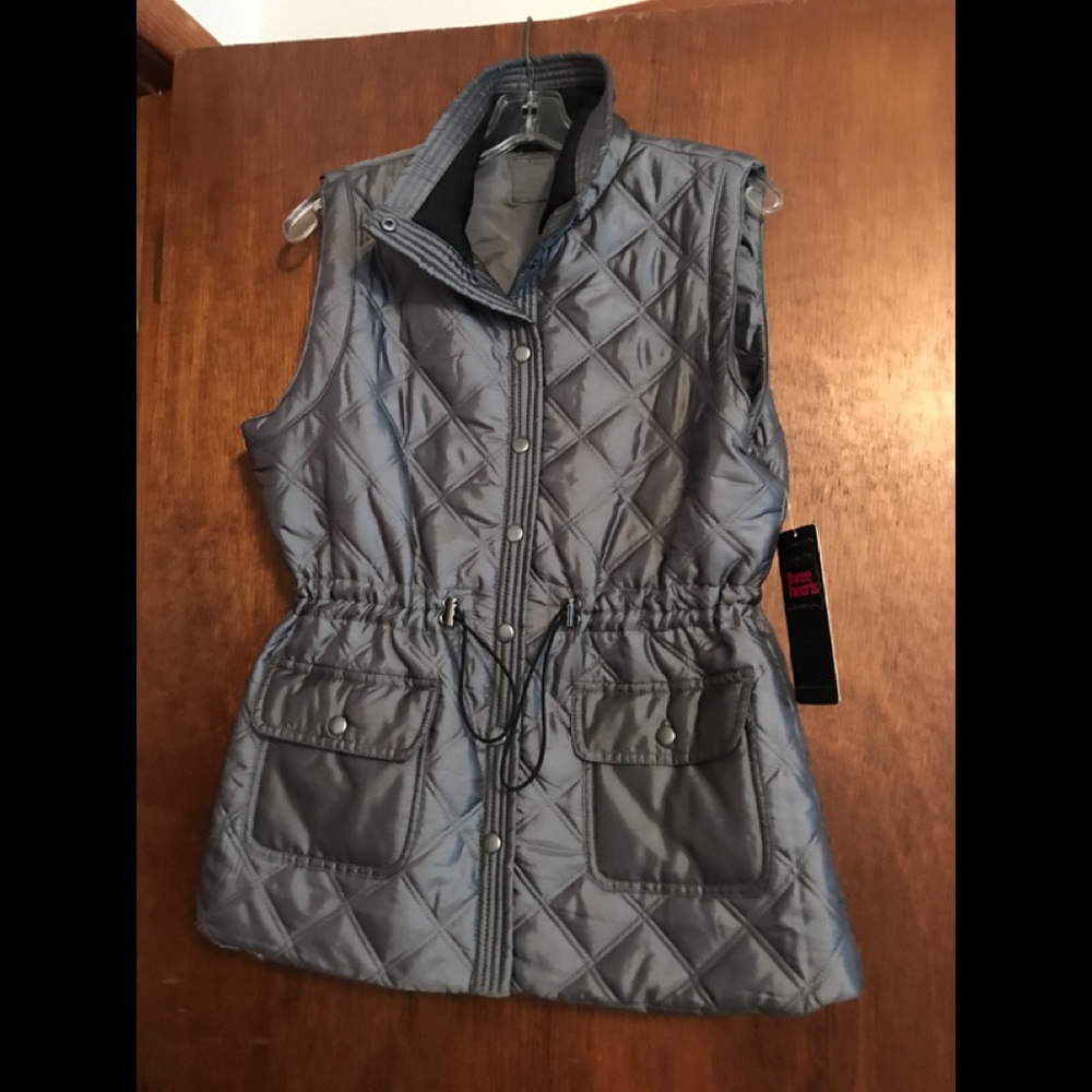 Pewter Quilted Vest - size med - adjustable waist