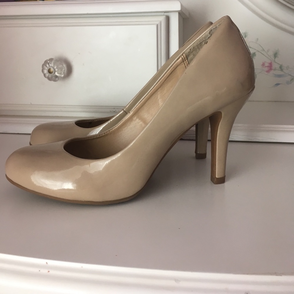Tan Heels