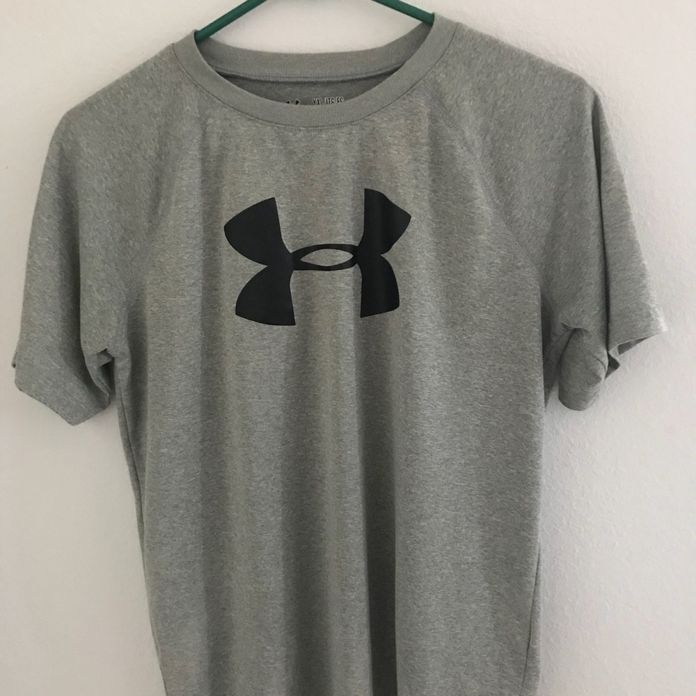 Under amour shirt