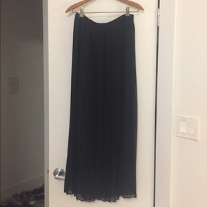 Urban Outfitters Pleated Maxi Skirt