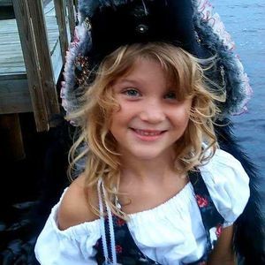 Meet your Posher, Denise