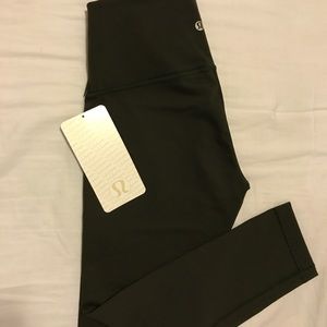 Lululemon Capris Leggings