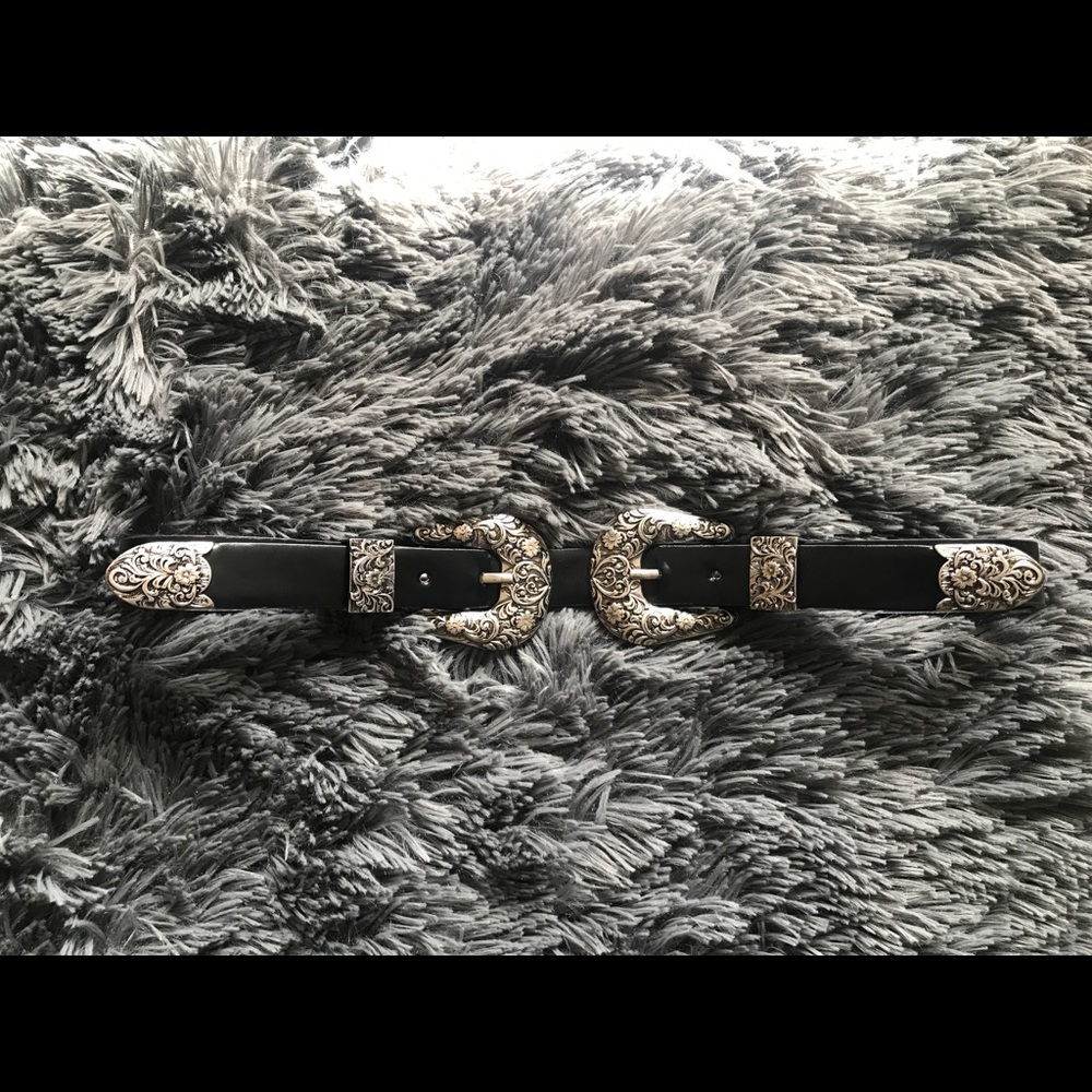 Black belt with double buckle