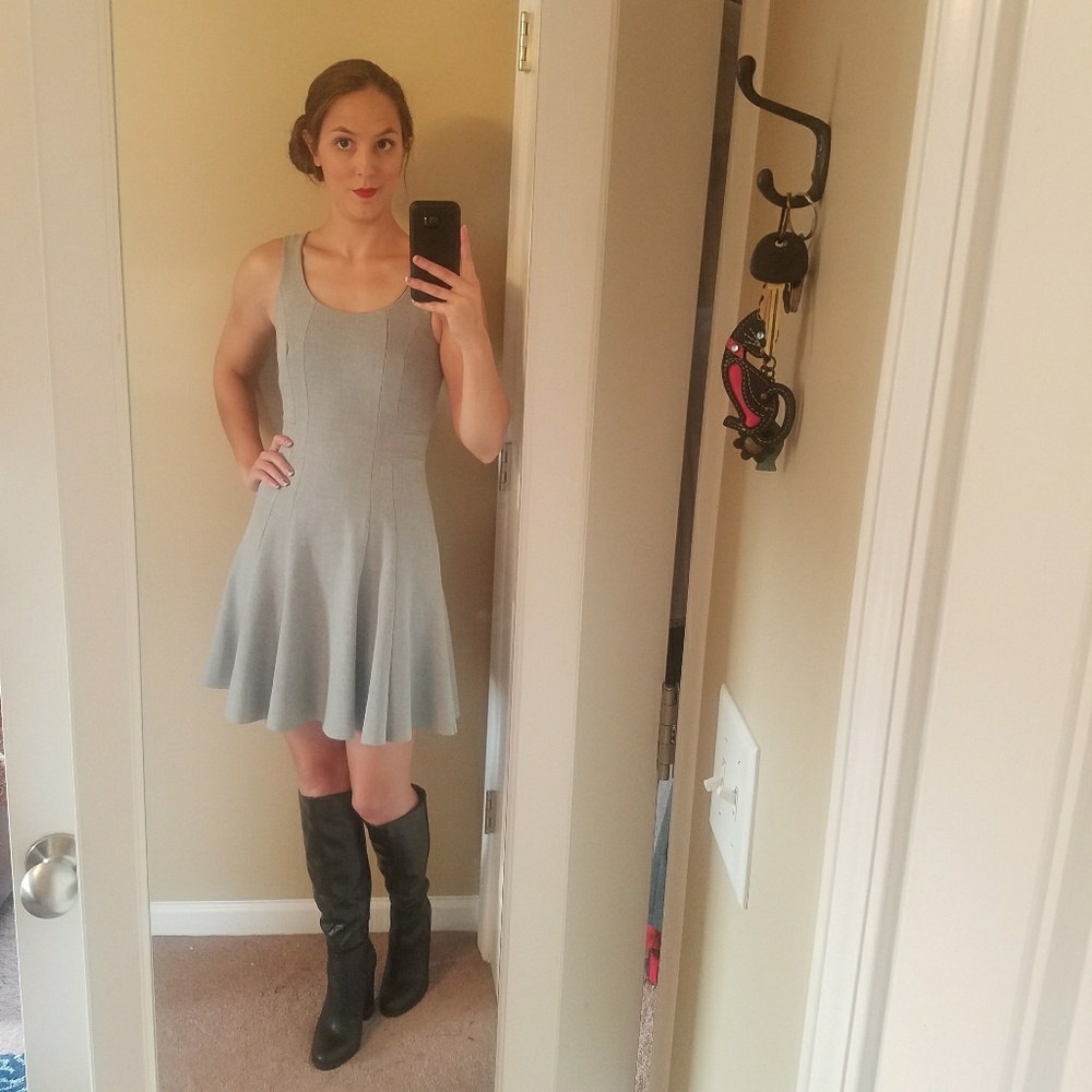 H&M - sz4 - Grey Sleeveless Dress