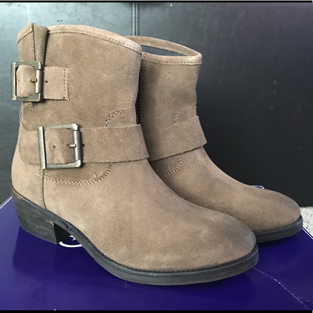 Seychelles Castanets Suede Boots Sand