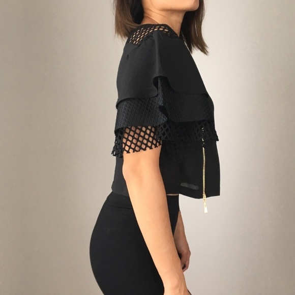 Crazy love perforated tier sleeve top. On SALE - Picture 4 of 6