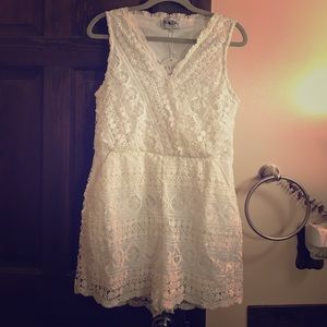 Sabo skirt white romper Sabo skirt white romper