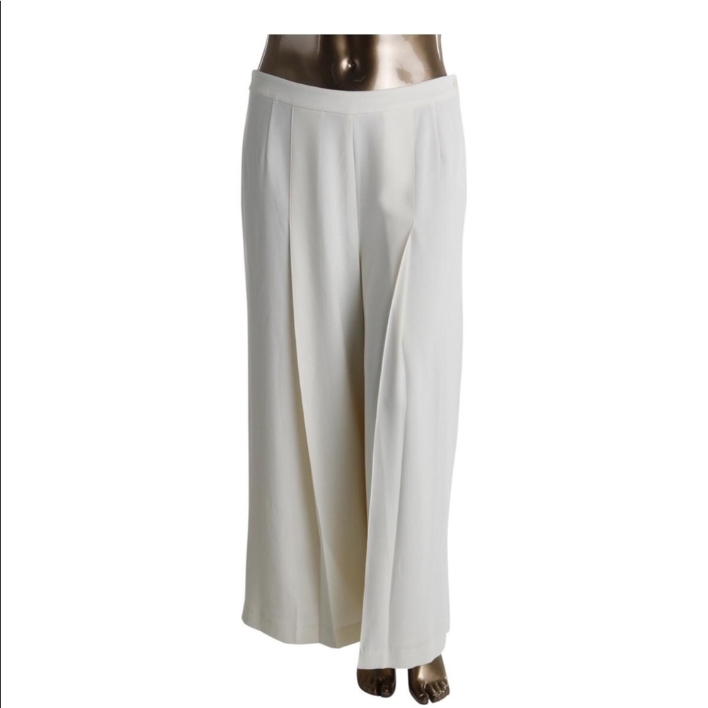 ISO Lauren Ralph Lauren Size 2 or 4
