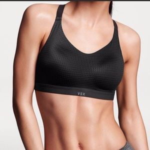 Victoria's Secret VSX black sports bra Victoria's Secret VSX black sports bra