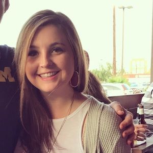 Meet your Posher, Michelle