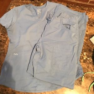 NRG By Barco Women's Size Small NRG By Barco Women's Size Small