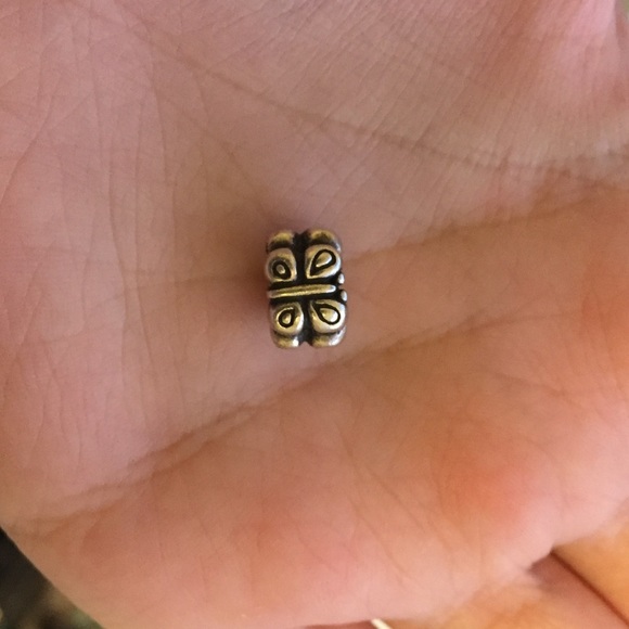 Pandora Butterfly Charm - Picture 2 of 3