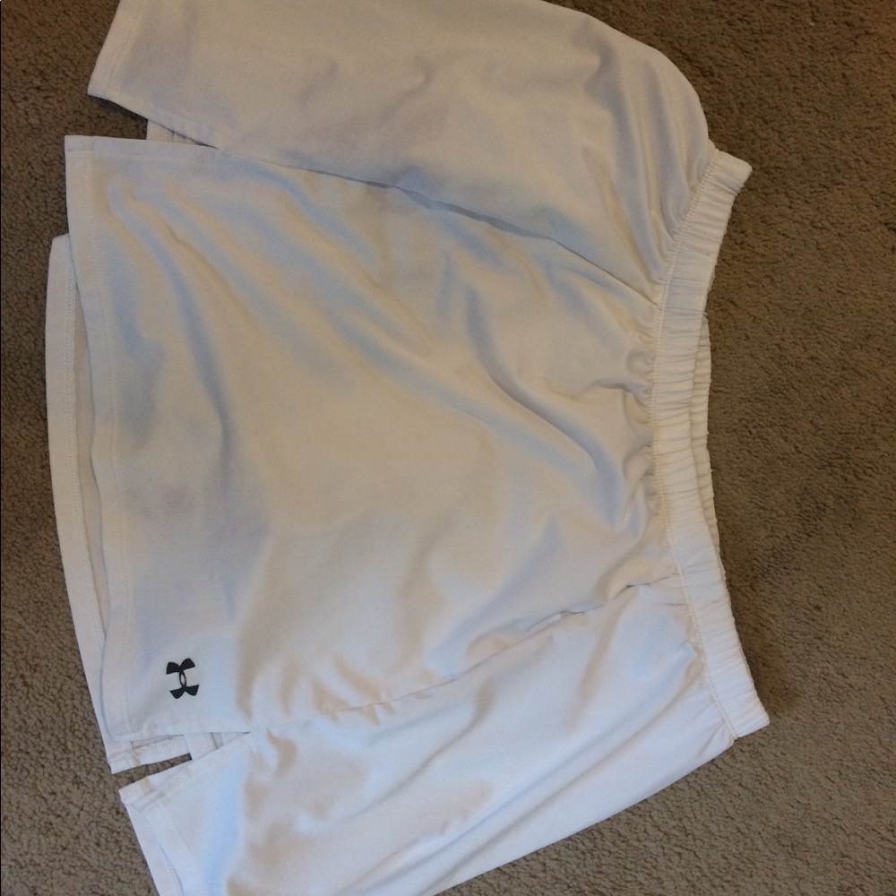 Under armour white tennis / golf skirt