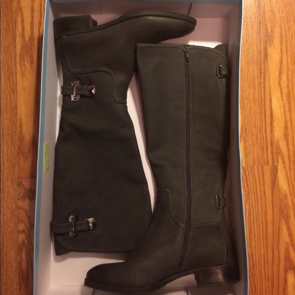 Antonio Melani boots
