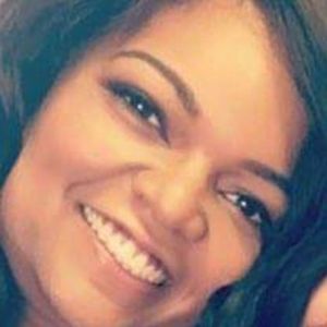 Meet your Posher, Ione