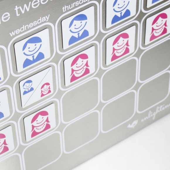 Magnetic Co-Parenting Calendar for Kids! - Picture 2 of 7