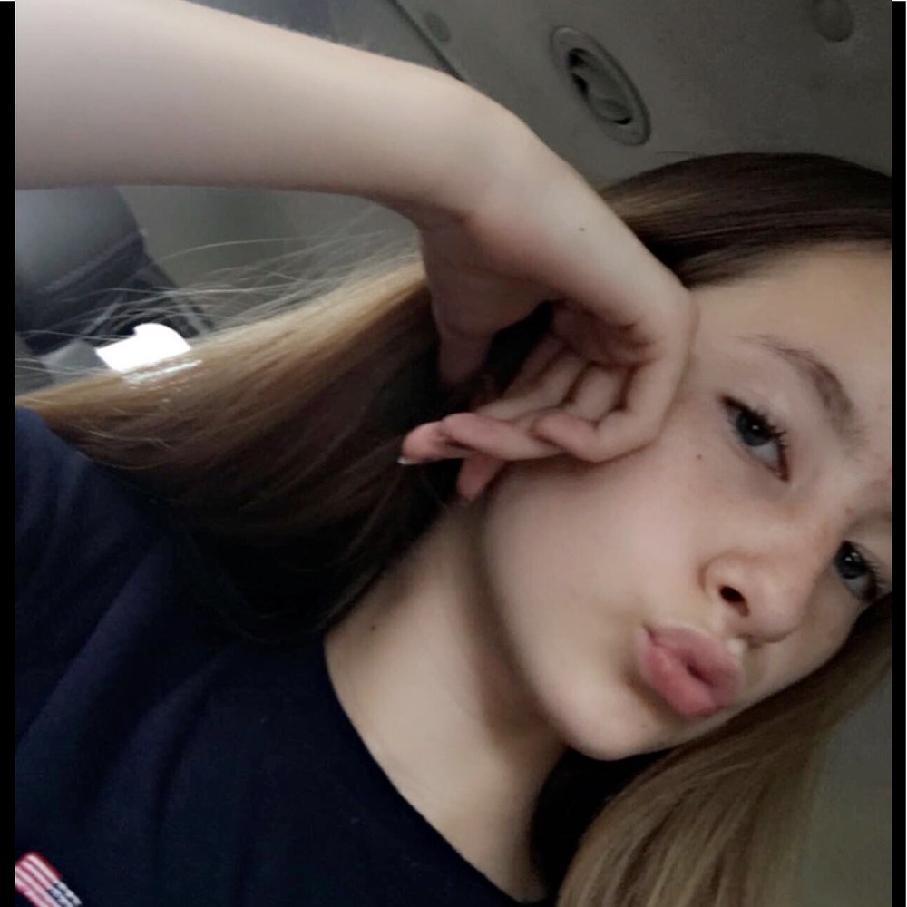 Meet your Posher, Amelia