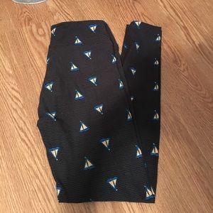 Lula Roe Sailboat Leggings Size OS