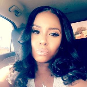 Meet your Posher, Shawna