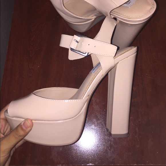 Steve Madden Heels - Picture 3 of 4