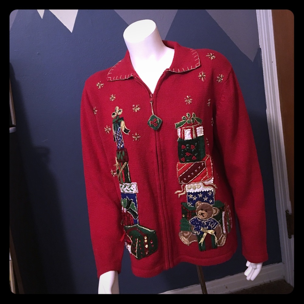 Super ugly Christmas sweater 🎄☃️