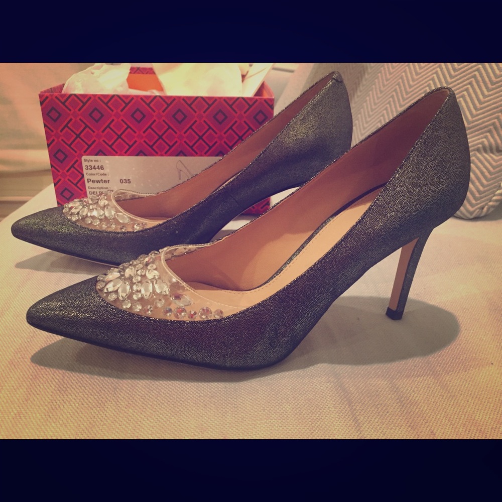 Tory Burch Delphine Glitter Heels Pewter  Size 7