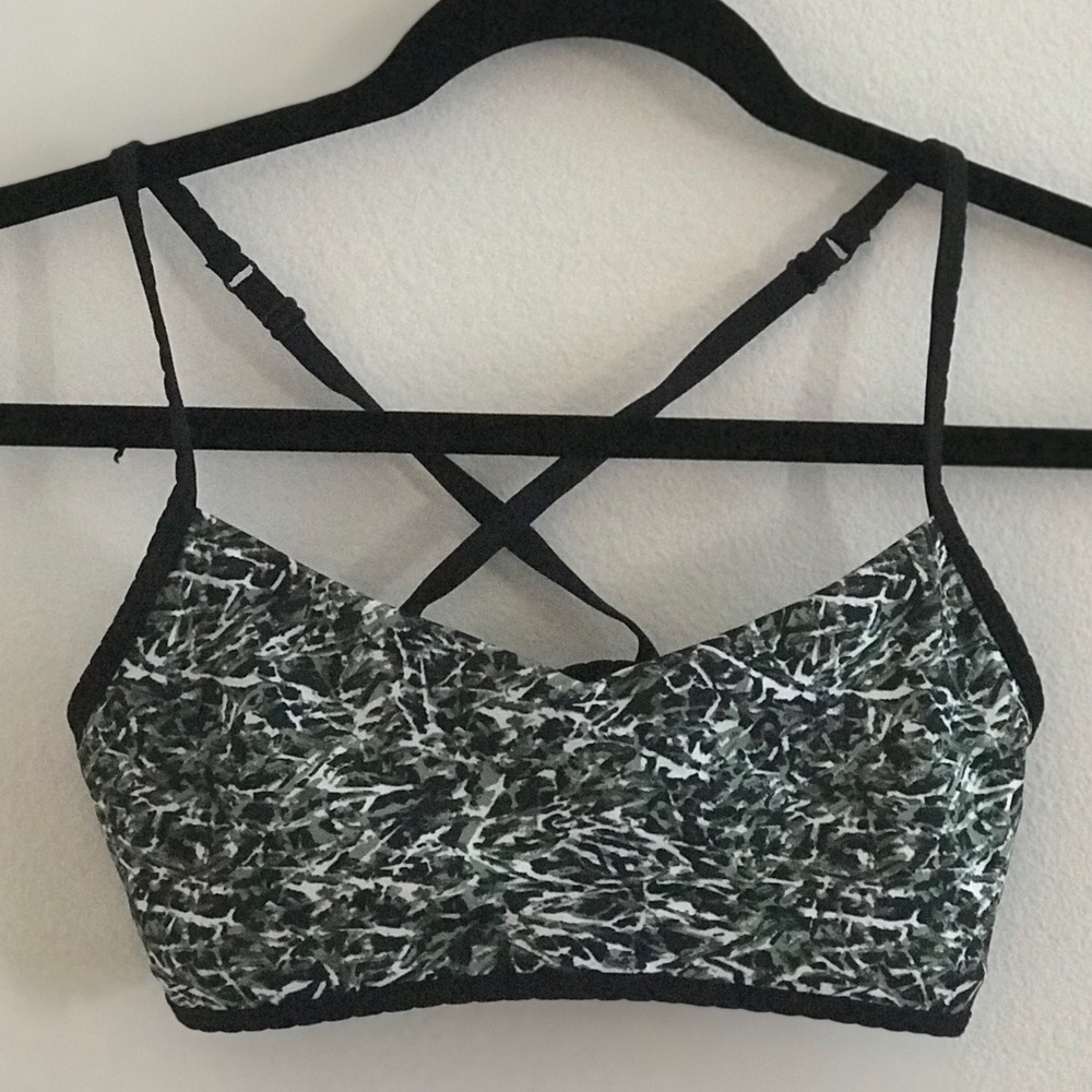 Lululemon bra