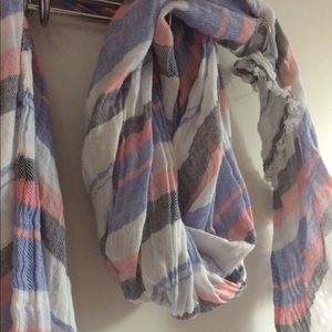 Stripes scarf