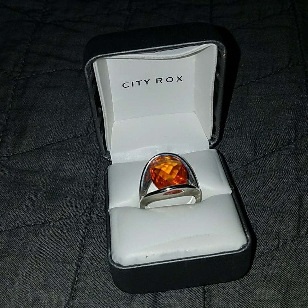 City Rox Ring