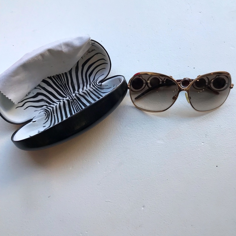 Roberto Cavalli Exclsuive Sunglasses😎