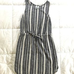 Old Navy sleeveless chambray/white striped Dress