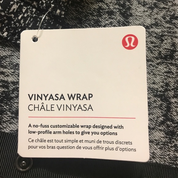 Lululemon- Vinyasa wrap/scarf - Picture 3 of 8