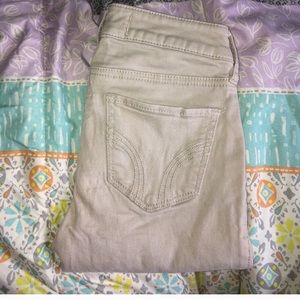 Hollister jeans