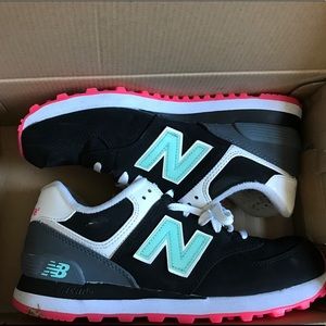 Woman's New Balance
