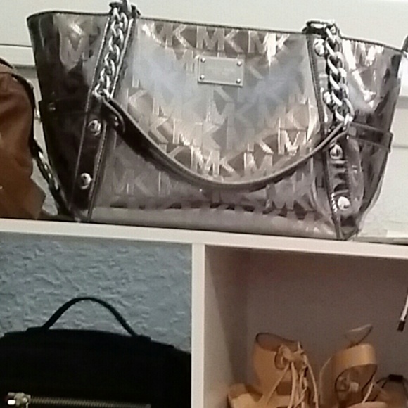 Michael kors Handbags - Michael kors delancy metallic
