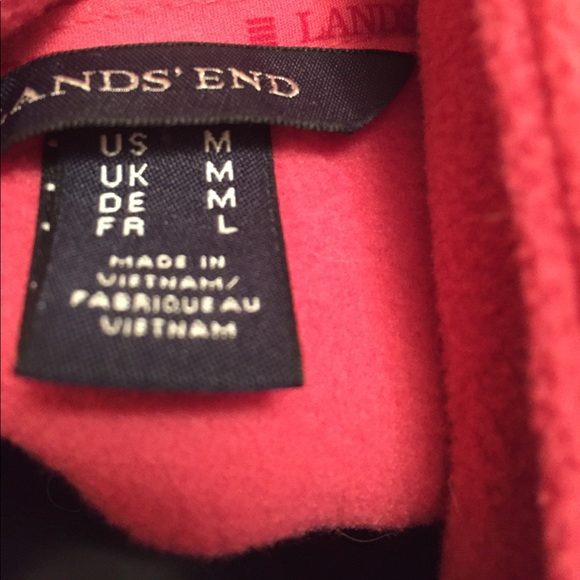 Hold - Lands' End Pink Fleece Pull-Over - NWOT - Picture 4 of 4