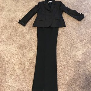 New without tag black dress suit