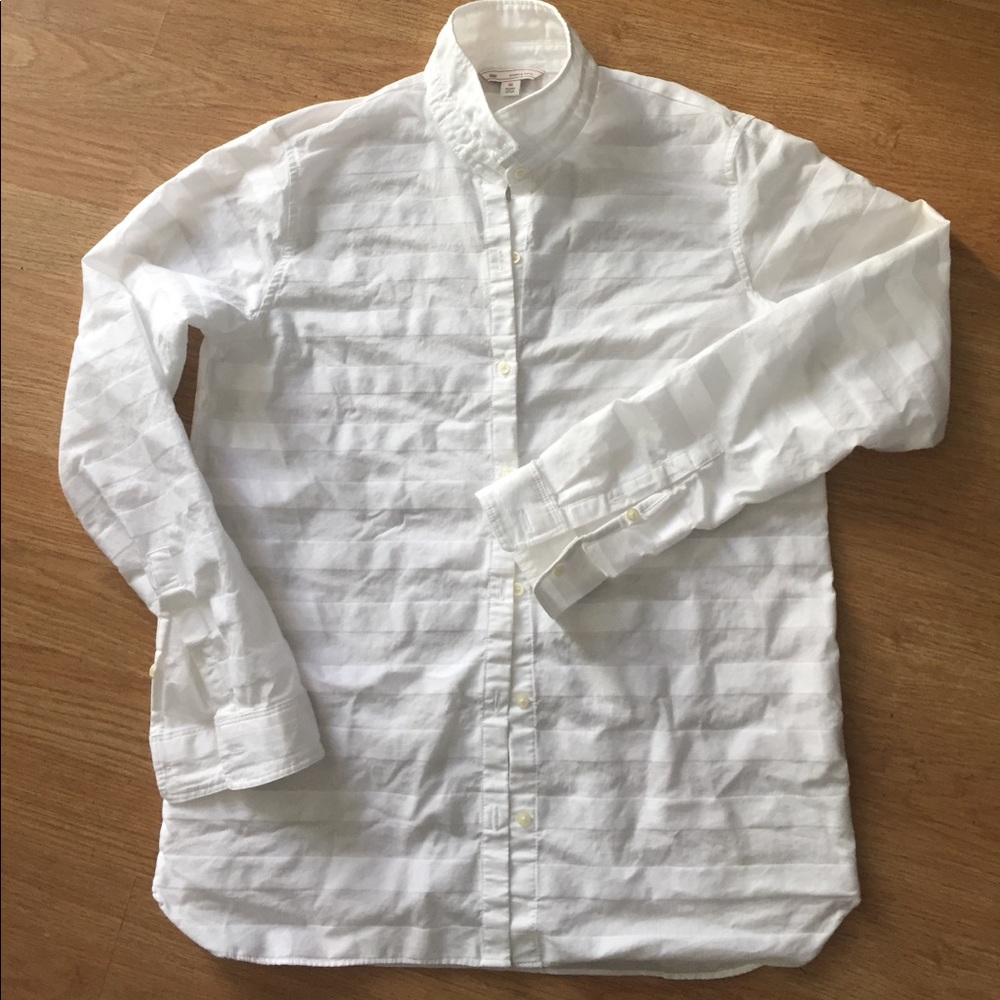 Gap 100% Cotton Button down Shirt XS