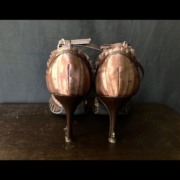 Bronze Ruffled-Style High Heels - Picture 3 of 6