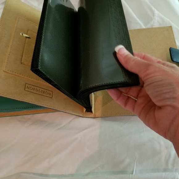 REDUCED Set of 3 brag books. Leather NORDSTROM - Picture 5 of 8