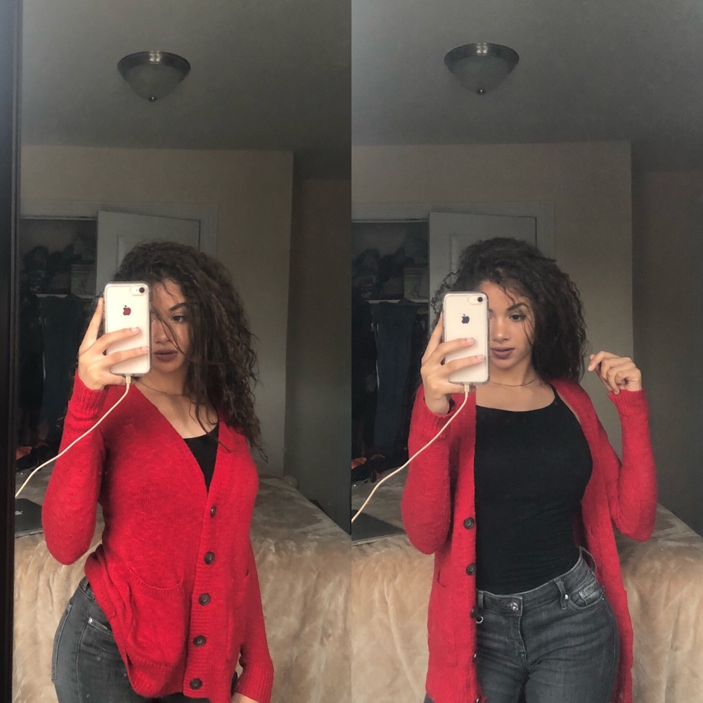 A&F Red Button Up Cardigan ❤️