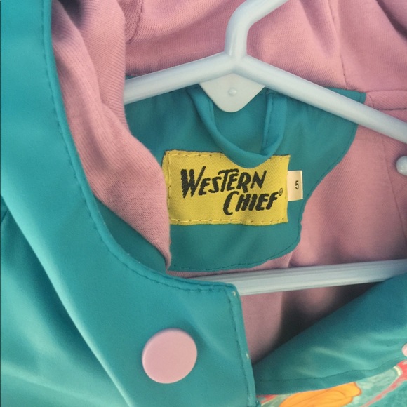 Western Chief Girls Frozen Raincoat, Blue, size 5 - Picture 4 of 7
