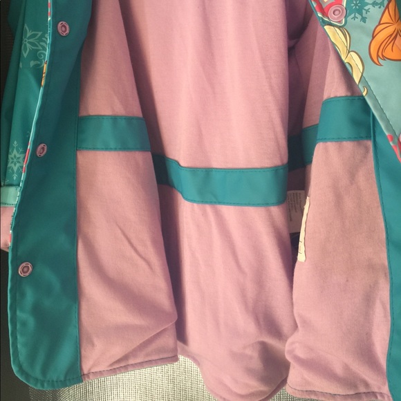 Western Chief Girls Frozen Raincoat, Blue, size 5 - Picture 6 of 7