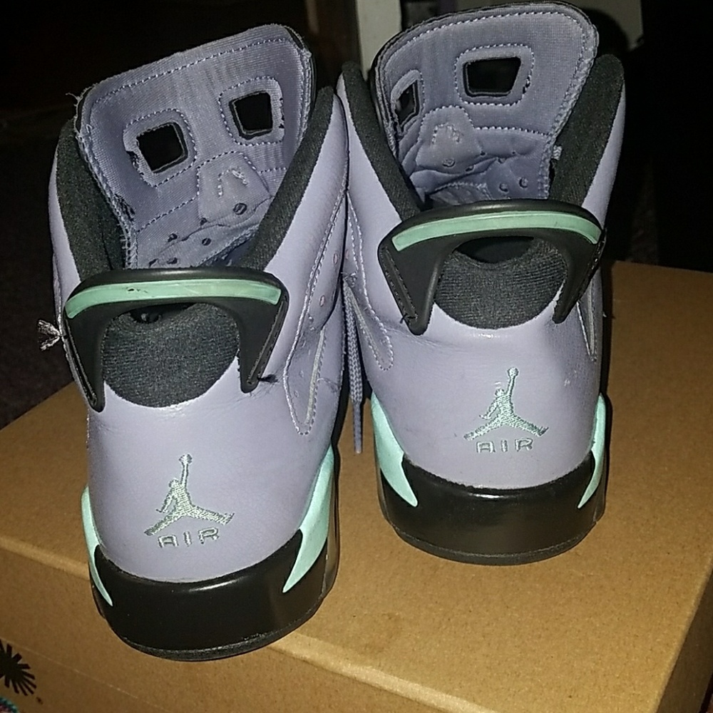 Jordan 6 - Picture 3 of 4