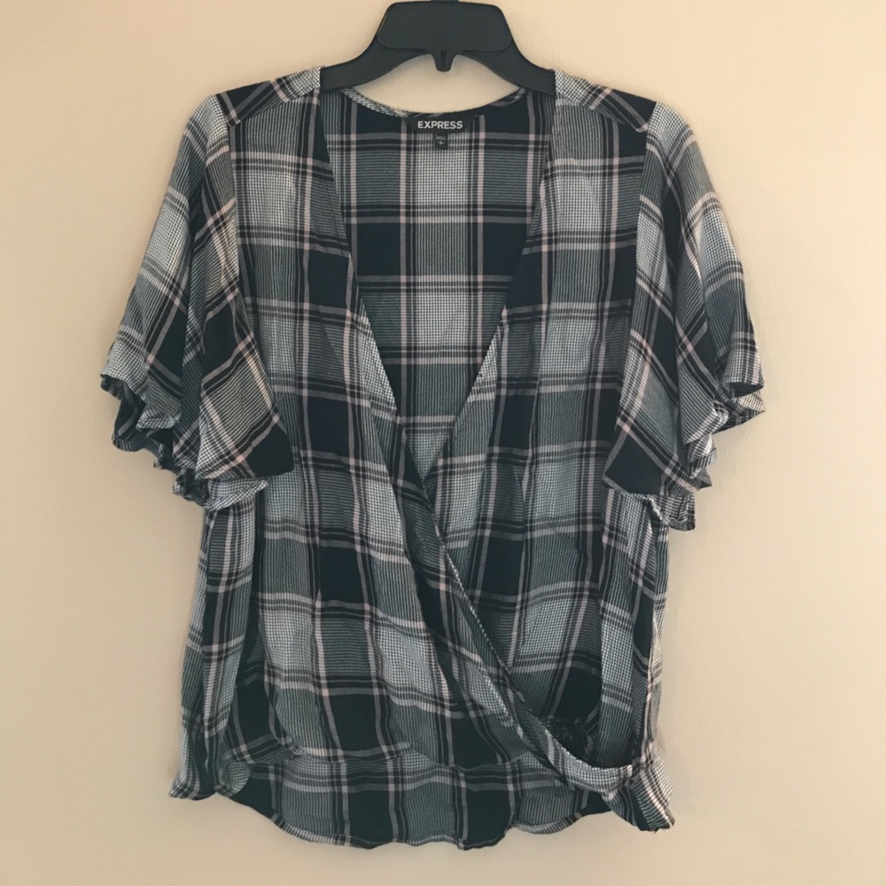 Express Plaid Cross front top