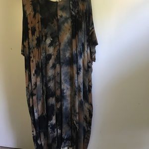 Long multicolored cardigan